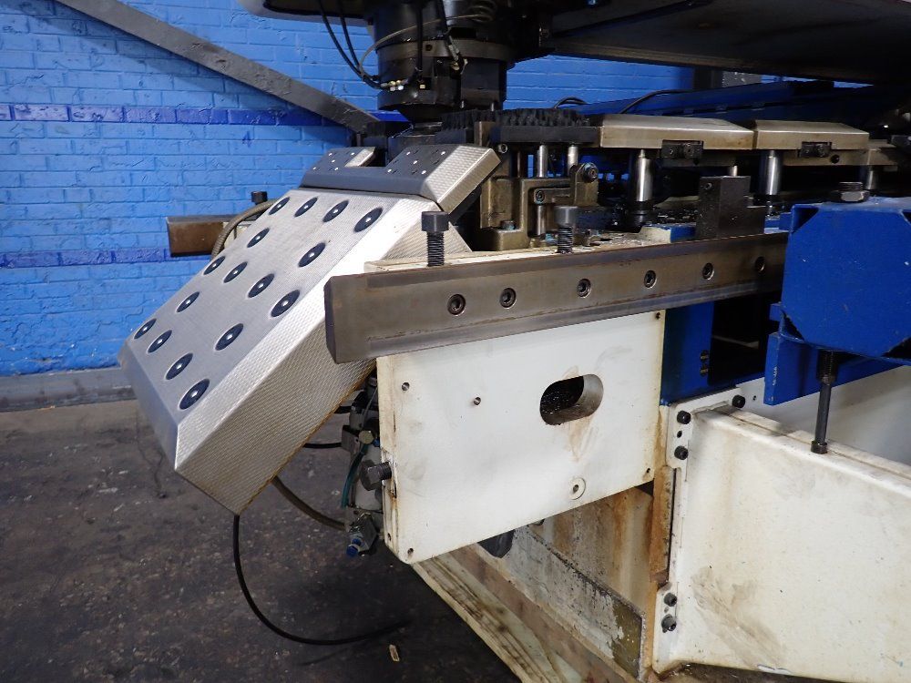 Trumpf Cnc Punching Machine - Trumatic 500