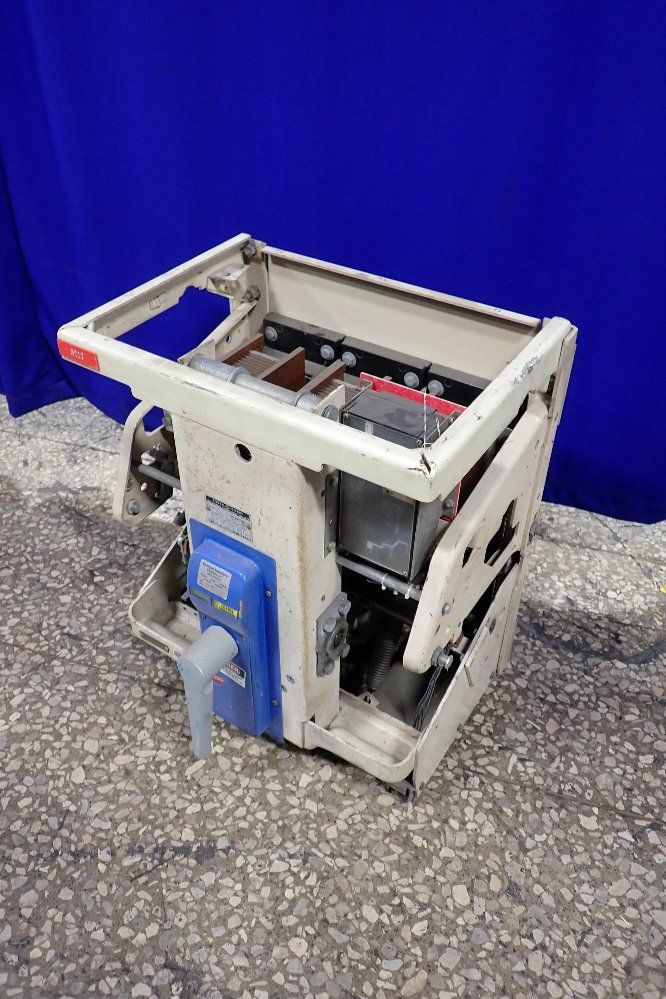 General Electric 1600 Amps Circuit Breaker - 2a-50