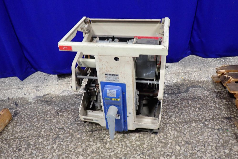 General Electric 1600 Amps Circuit Breaker - 2a-50