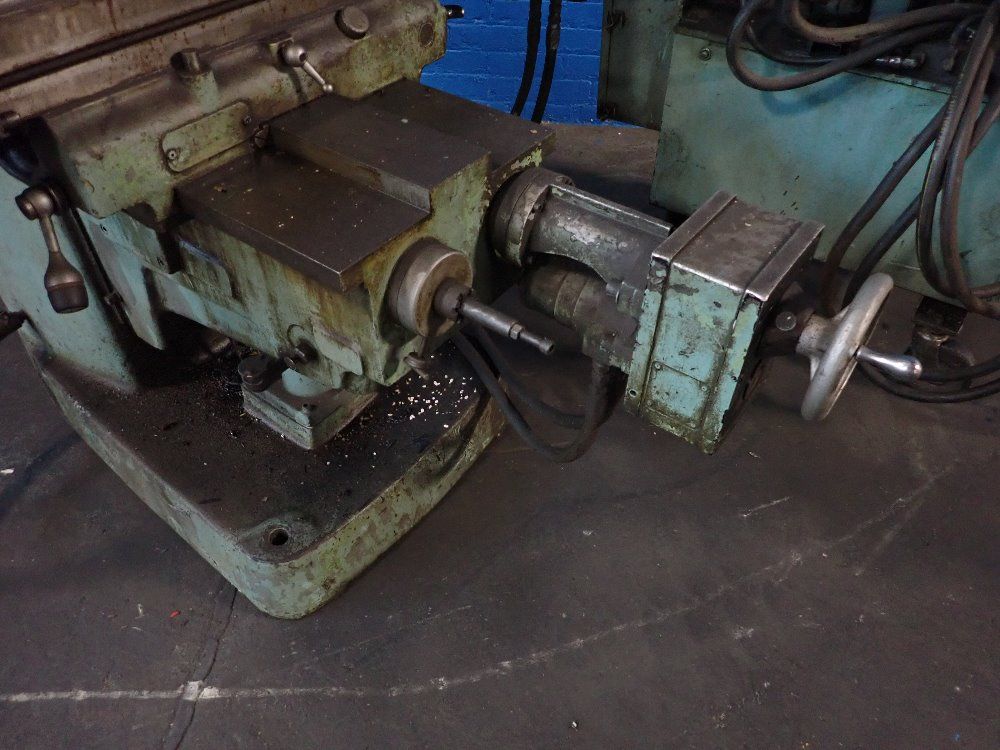 Cincinnati Vertical Mill