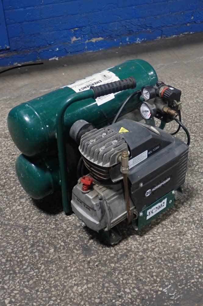 The Bull/lolair Air Compressor - Fc2002