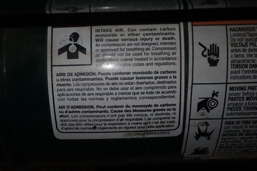 The Bull/lolair Air Compressor - Fc2002