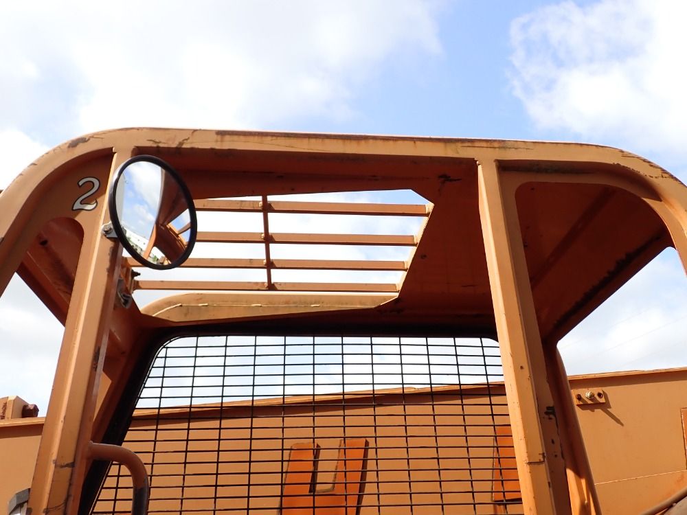 Lull Highlander Telehandler - 1044c-54