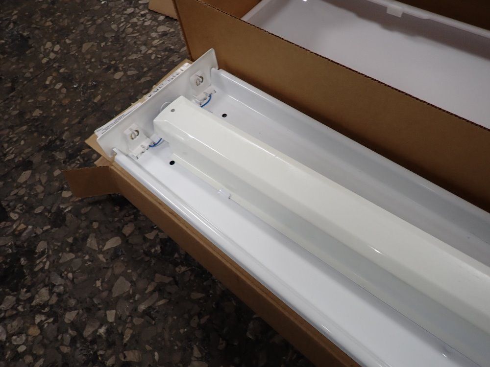 Process Lighting Light Fixture