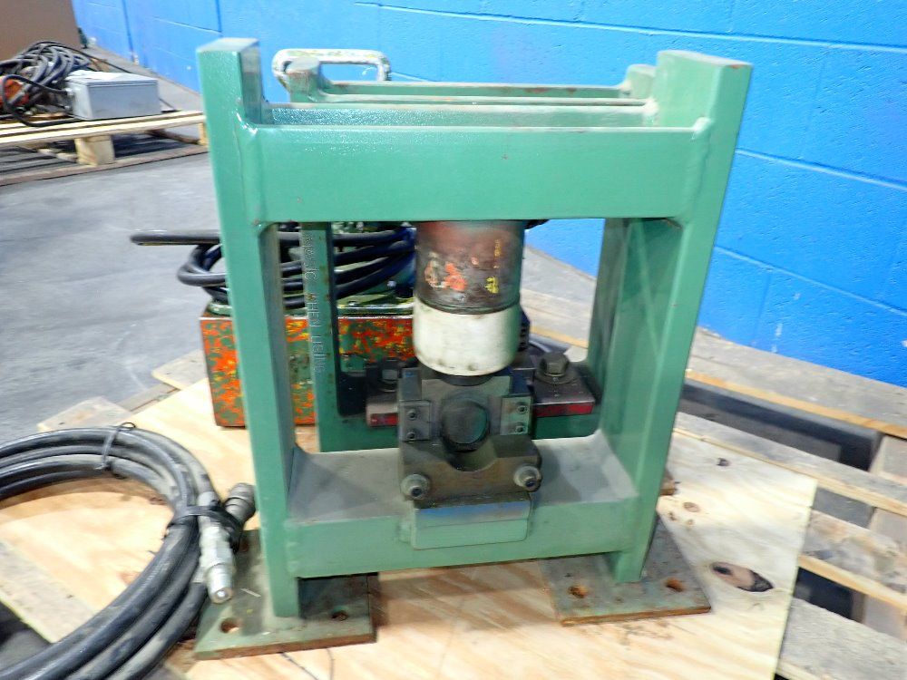 Used Owatonna Hydraulic Pump HGR Industrial Surplus