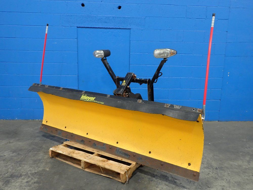 Meyer Meyer 90 Snow Plow