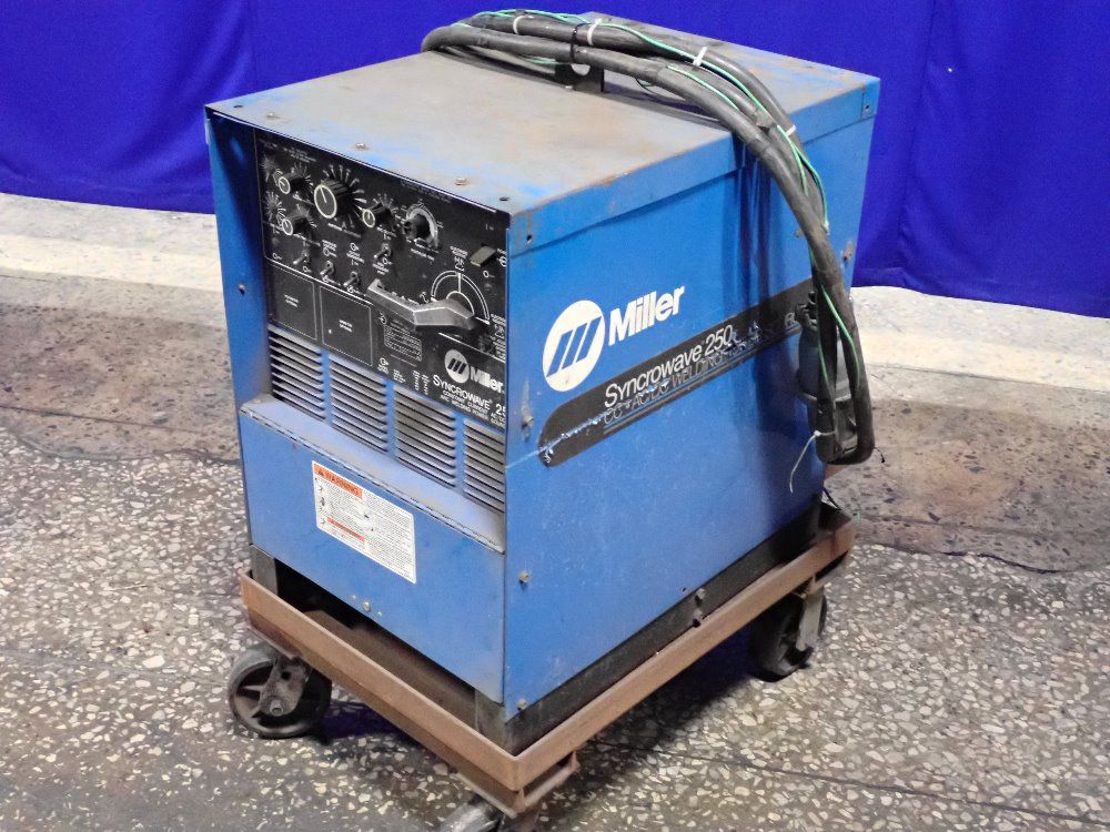 Miller Miller Syncrowave 250 Welder