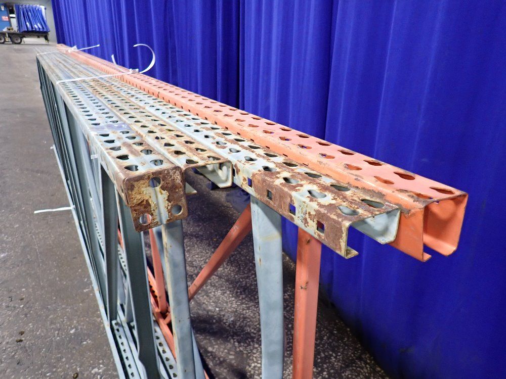  Pallet Racking Uprights