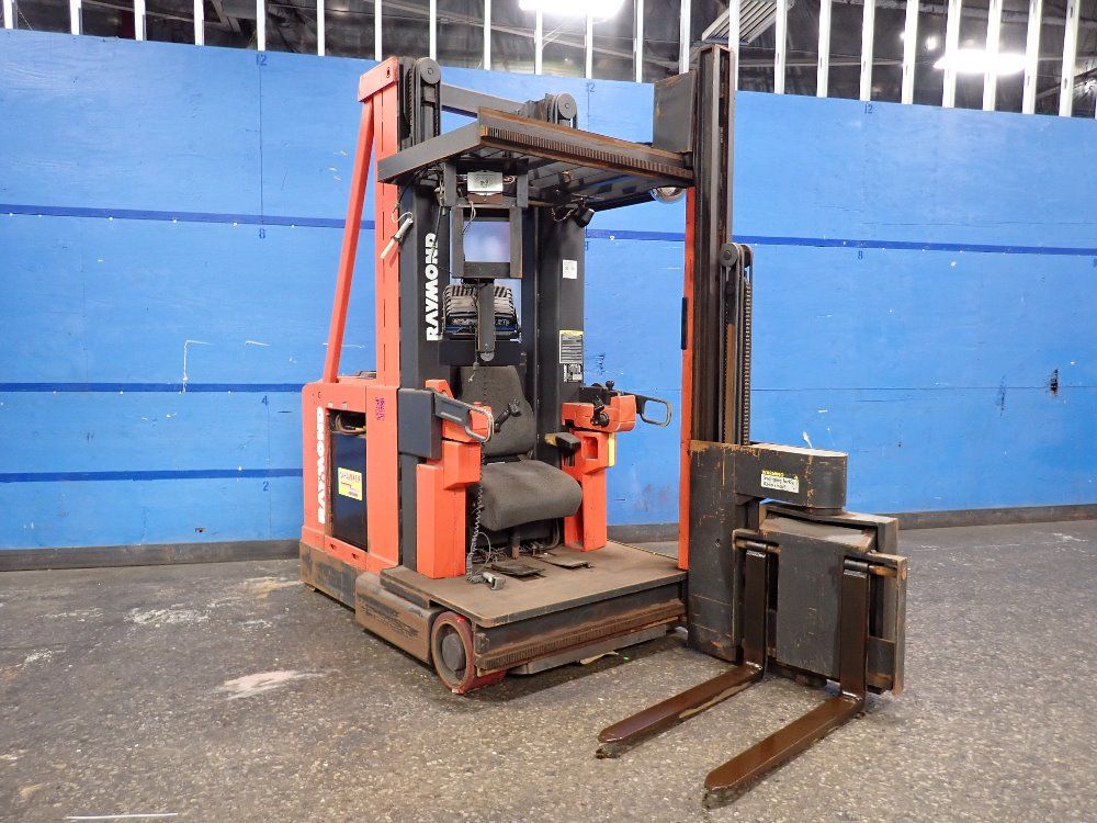 Used Raymond Raymond 3000 Lbs Swing Reach Forklift | HGR Industrial...