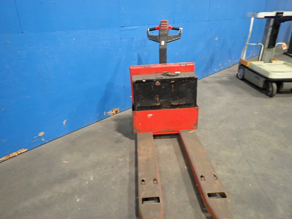 Raymond Corporation Pallet Jack