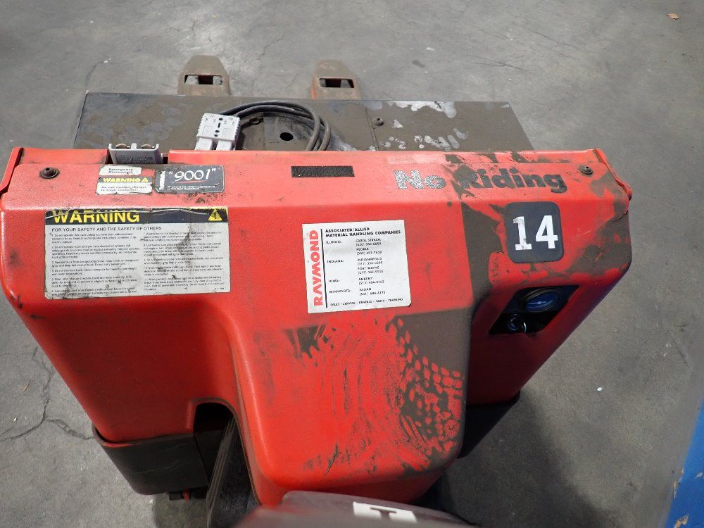 Raymond Corporation Pallet Jack