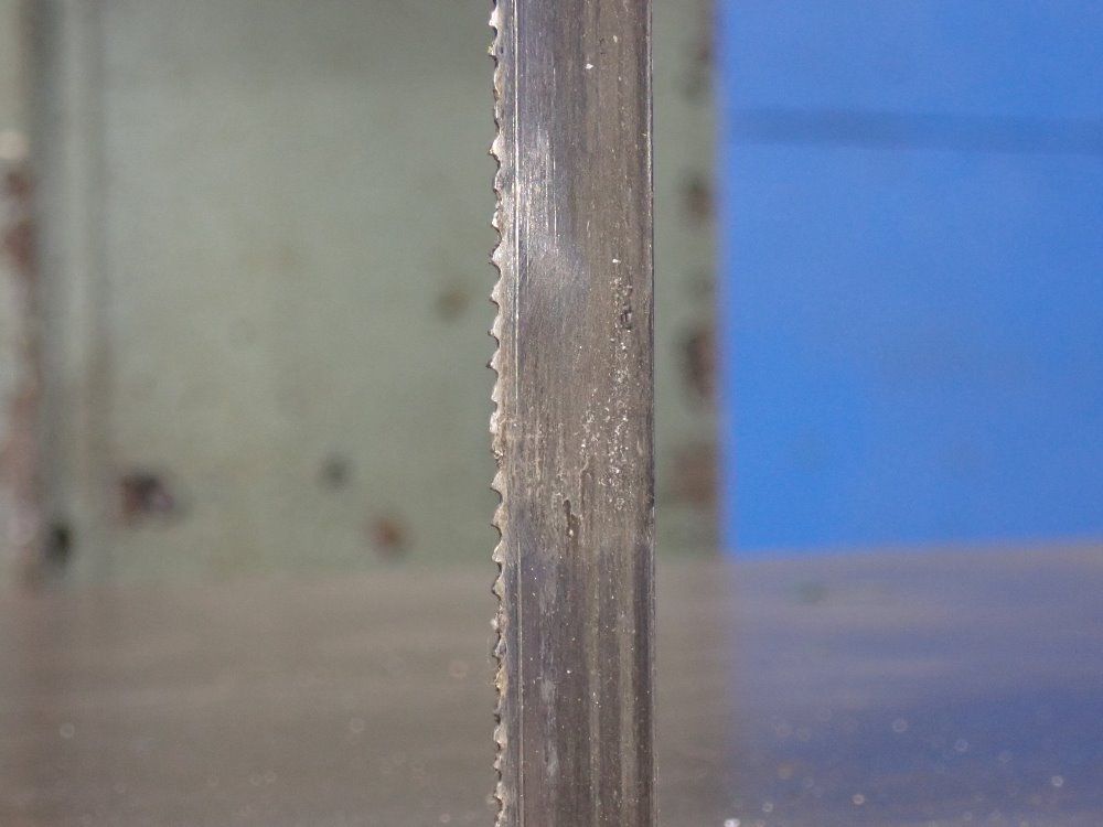 18 Vertical Band Saw