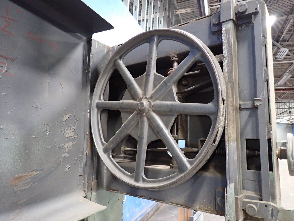  18 Vertical Band Saw