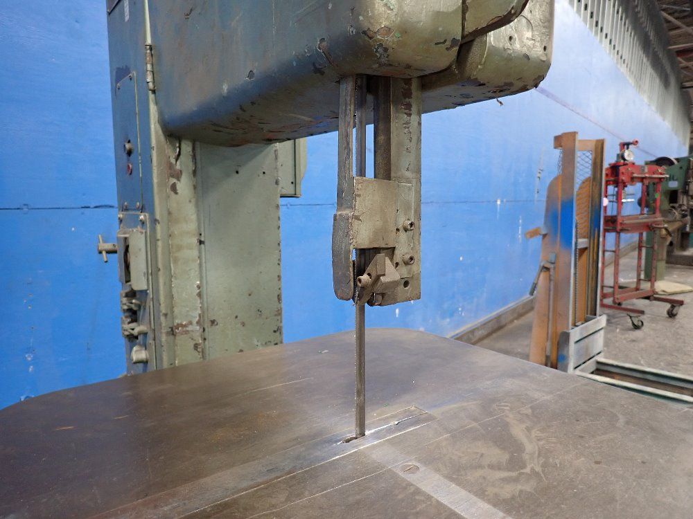 18 Vertical Band Saw