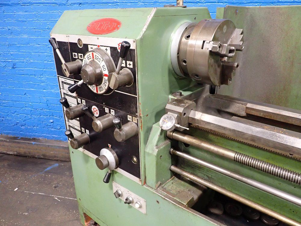 Tongil 1987 Tongil Tipl4 Lathe