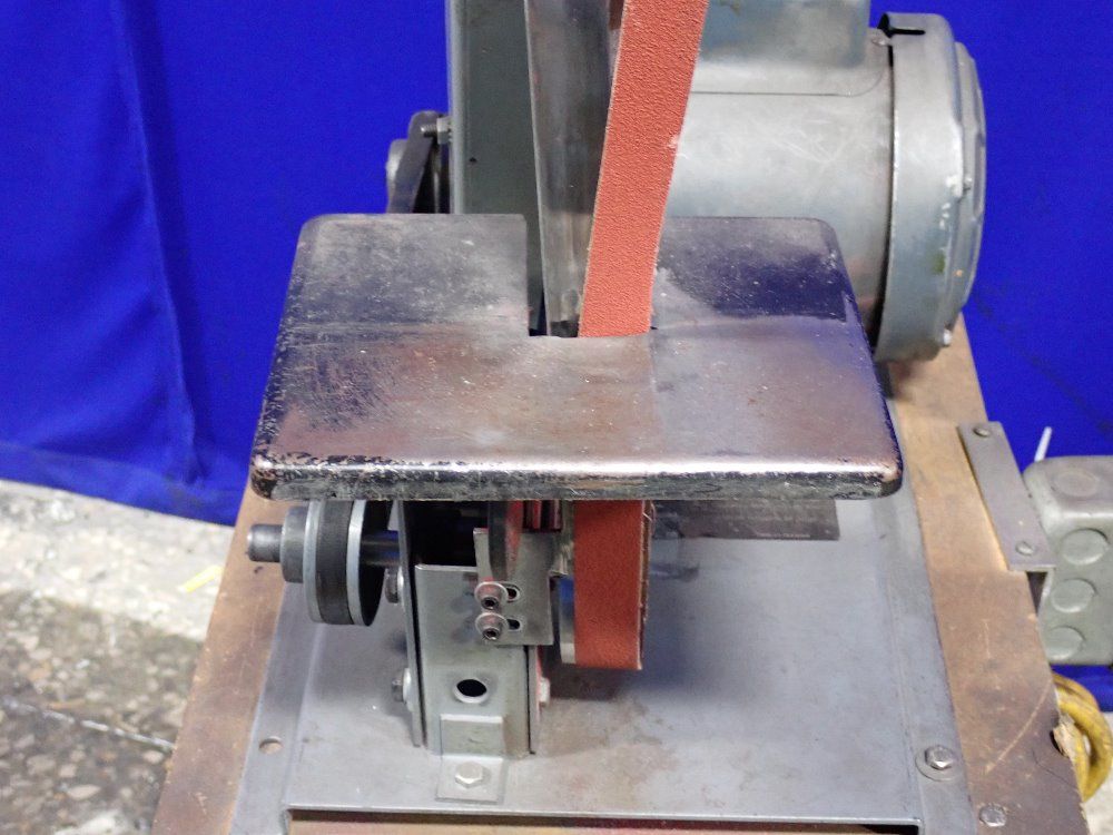 Used Delta Sander Grinder HGR Industrial Surplus
