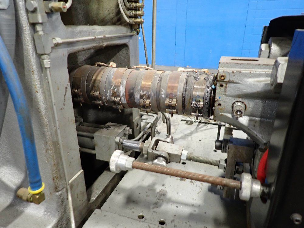Newbury 1990 Newbury V230ars Injection Molder