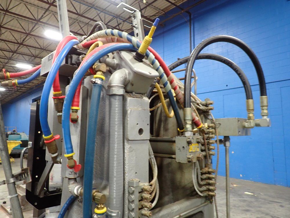 Newbury 1990 Newbury V230ars Injection Molder