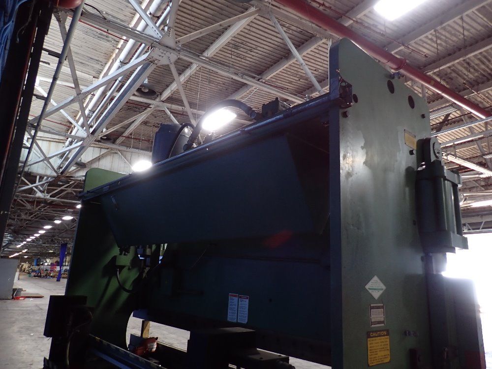 Cincinnati Cincinnati 135 Ton Press Brake