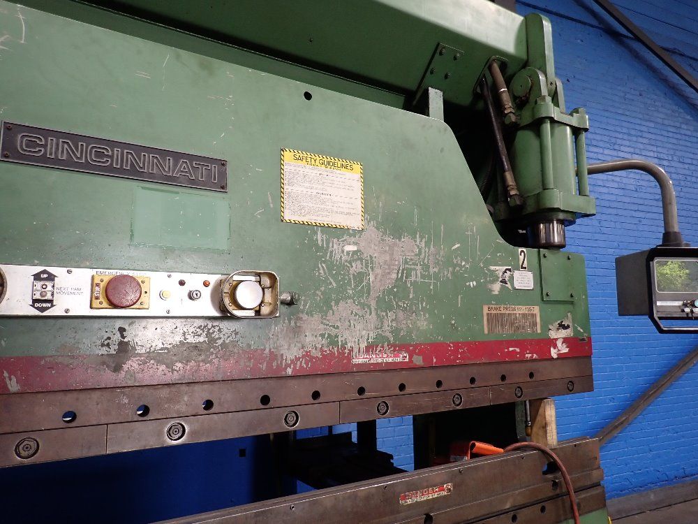 Cincinnati Cincinnati 135 Ton Press Brake