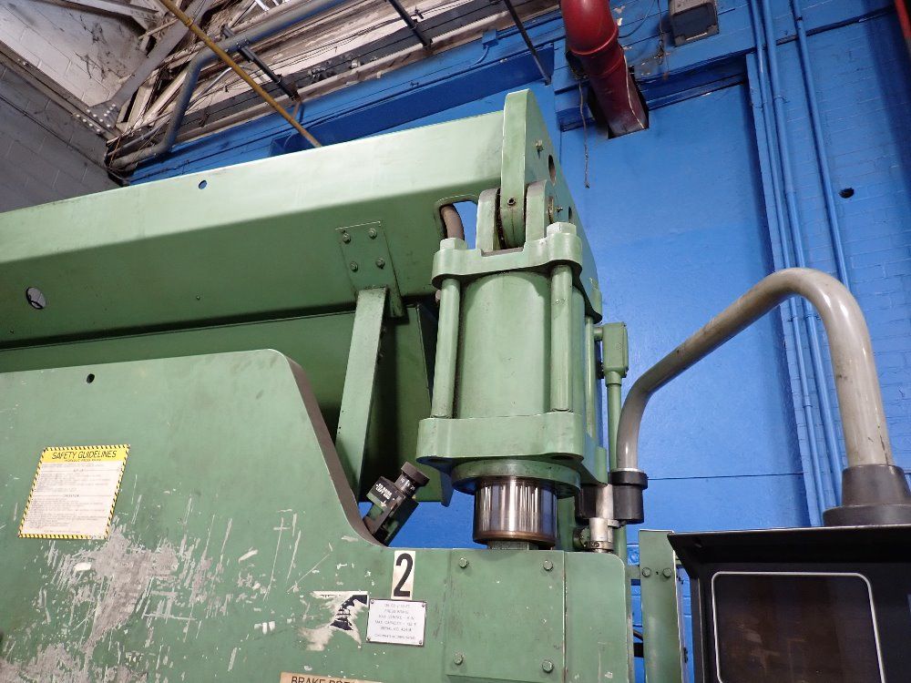 Cincinnati Cincinnati 135 Ton Press Brake