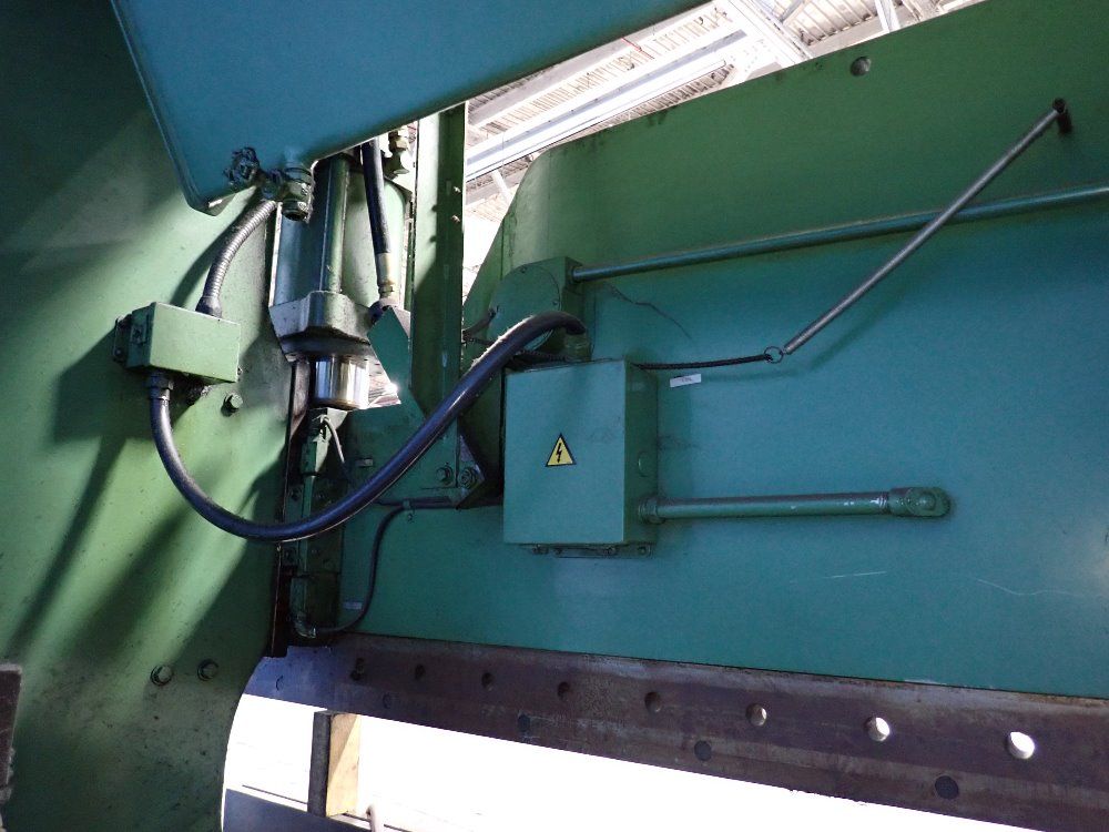 Cincinnati Cincinnati 135 Ton Press Brake