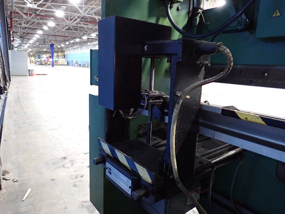 Cincinnati Cincinnati 135 Ton Press Brake