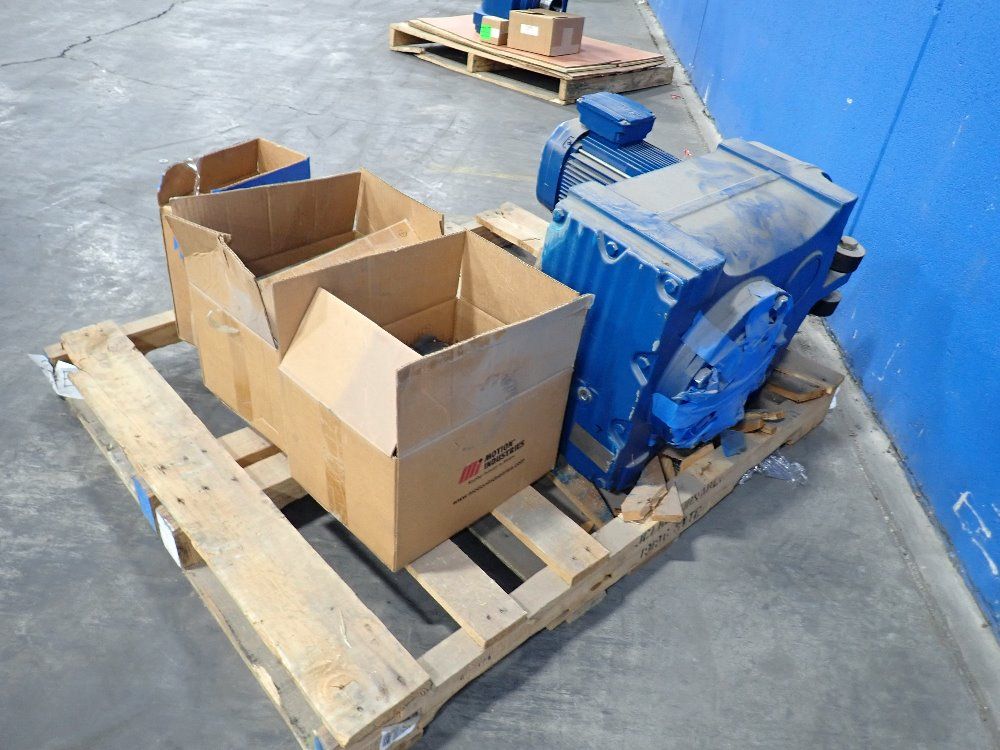 Sew Eurodrive Motor With Gearbox And Parts