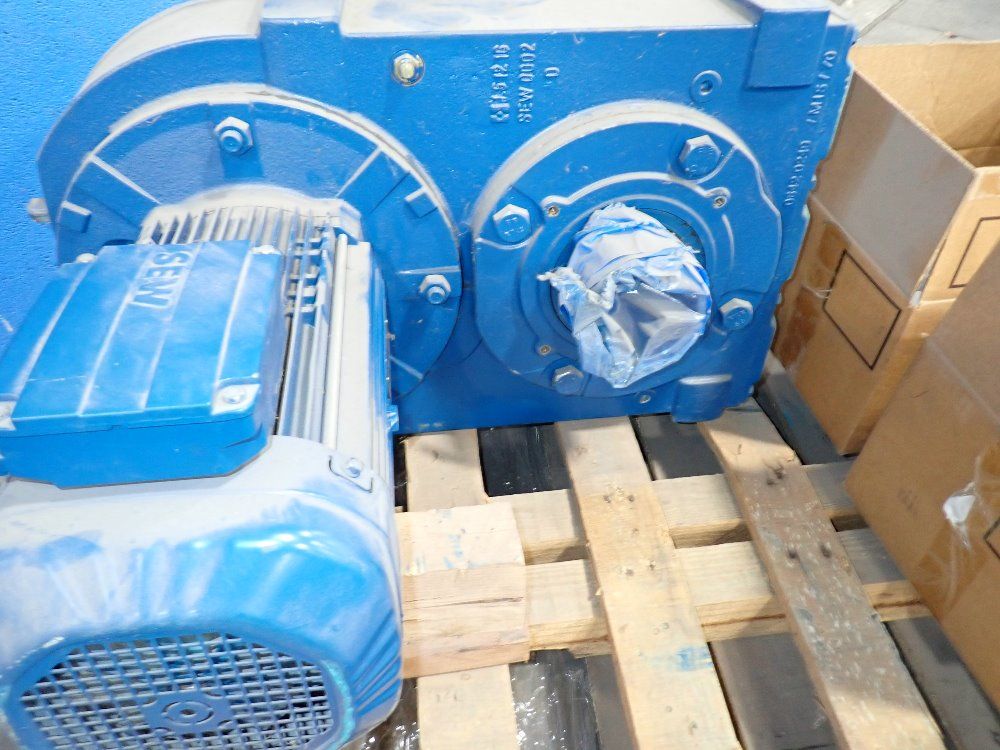 Sew Eurodrive Motor With Gearbox And Parts