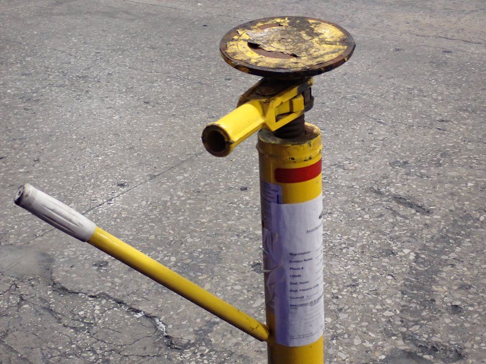 Used Uline Trailer Jack HGR Industrial Surplus