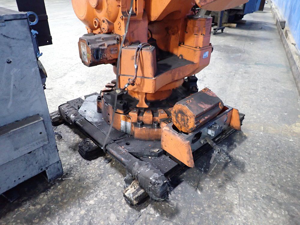 Abb 2004 Abb Irb 6400r M000 Robot