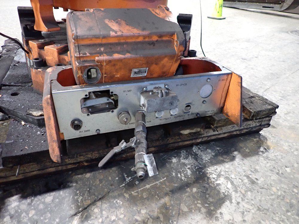 Abb 2004 Abb Irb 6400r M000 Robot