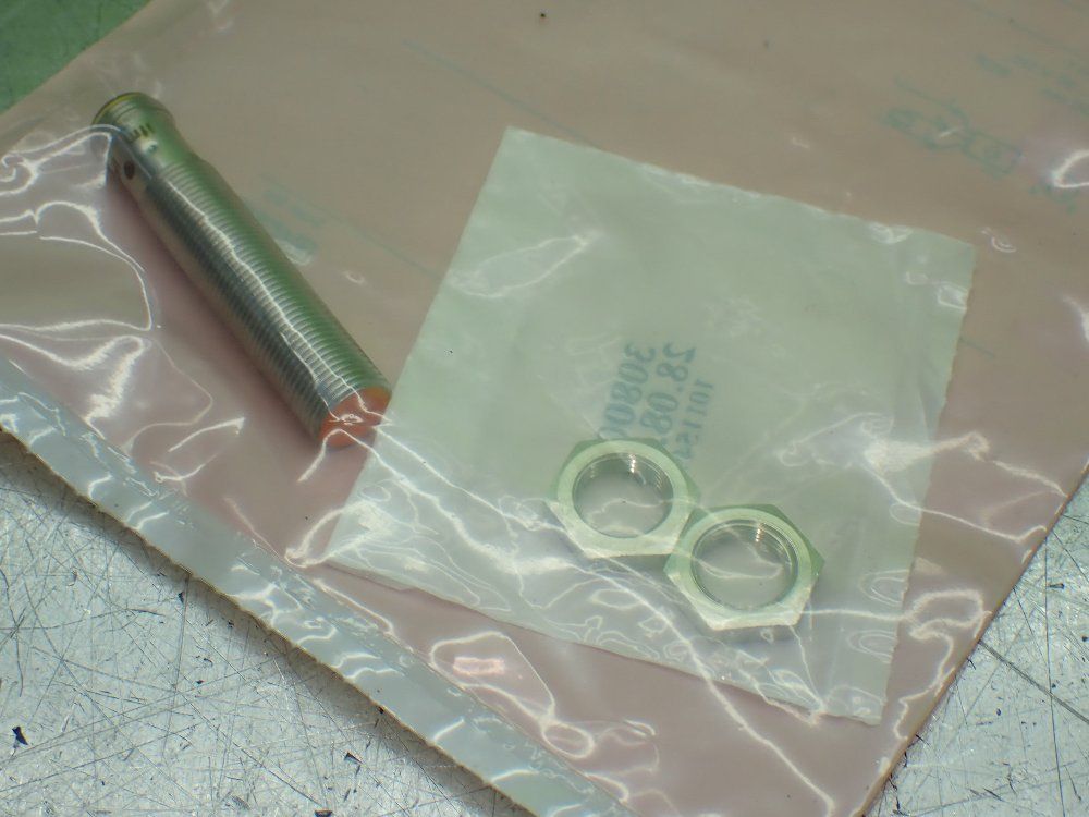 Ifm Ifk3002-bpkg/us-100 Inductive Sensor. - If7100