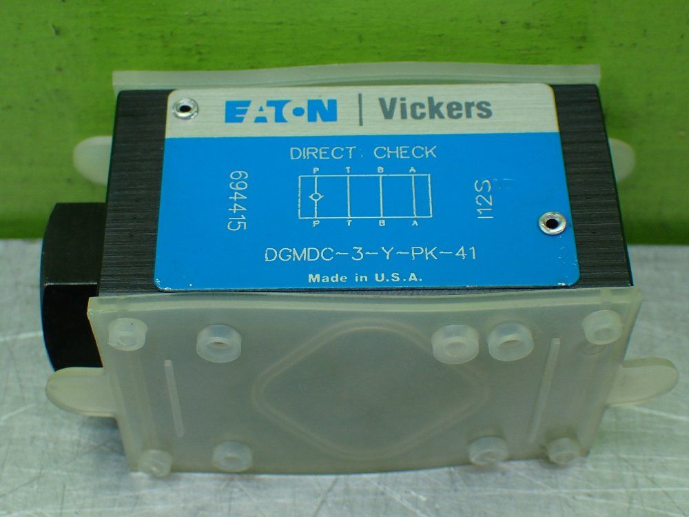 Eaton Vickers Hydraulic Check Valve. - Dgmdc-3-y-pk-41
