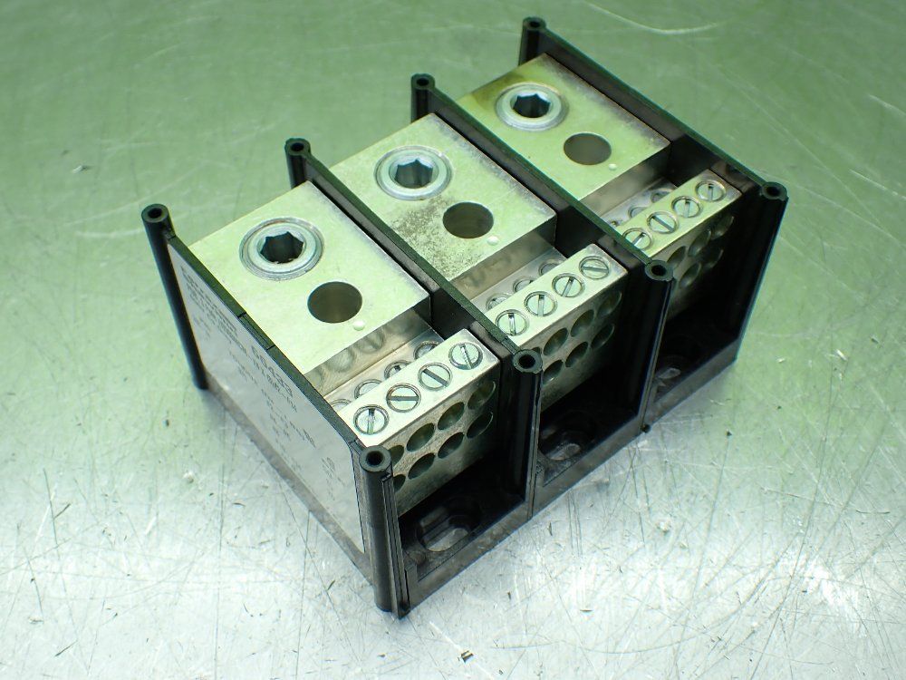 Ferraz Shawmut Power Distribution Block. - 66433