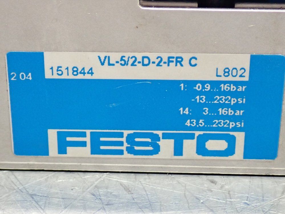 Festo Hand Lever Valve - Vl-5/2-d-2-fr-c