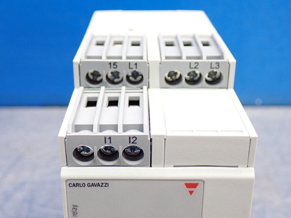 Carlo Gavazzi Power Monitoring Relay