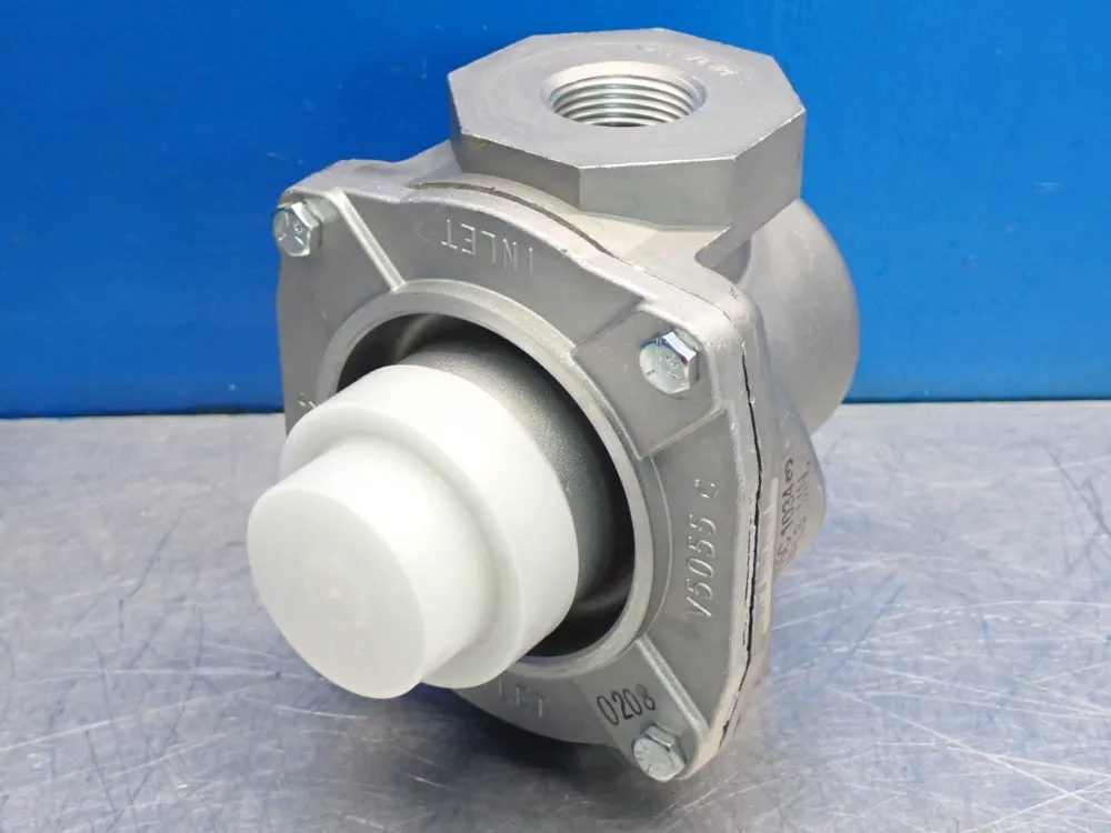 Honeywell 5psi Operating Pressure, 15psi Close-off Pressure Industrial Gas Valve Unit 1/4"npt Downstream Tap - V5055c1034