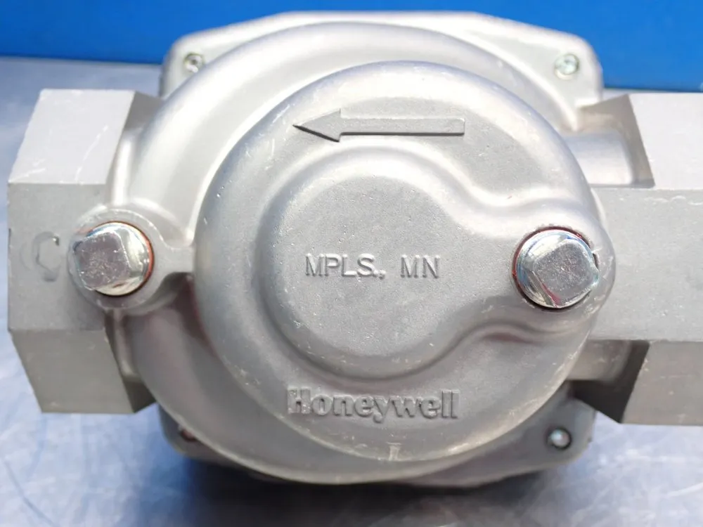 Honeywell 5psi Operating Pressure, 15psi Close-off Pressure Industrial Gas Valve Unit 1/4"npt Downstream Tap - V5055c1034