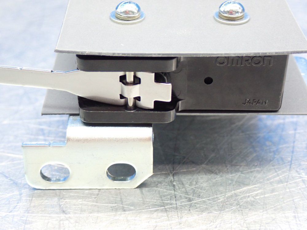 Allen Bradley Electrical Interlock Kit - 1495-n34