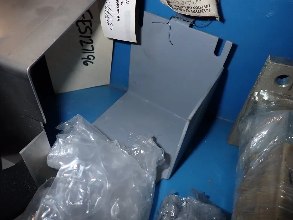 Covers/grips/press Rams