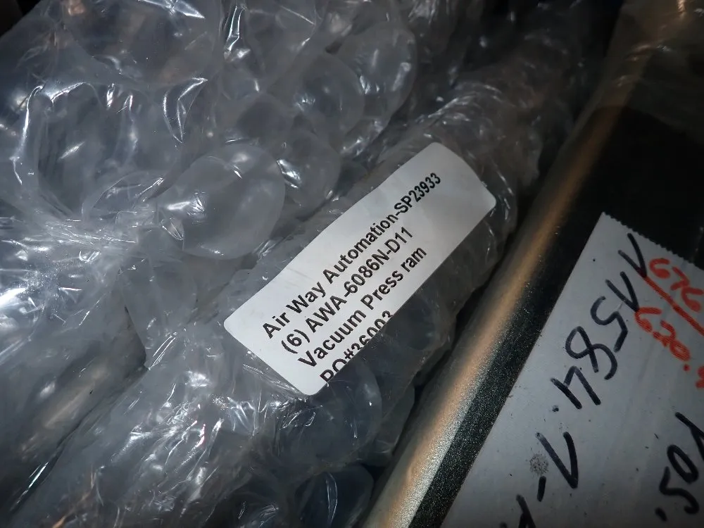 Covers/grips/press Rams