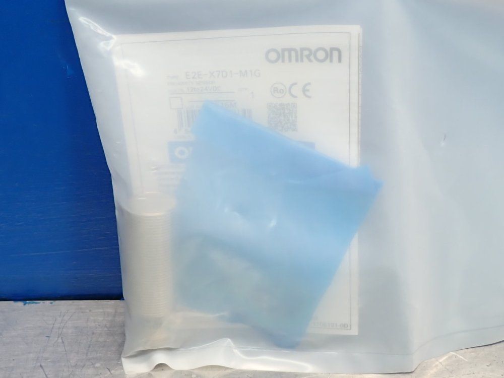Omron Inductive Proximity Sensor - E2e-x7d1-m1g