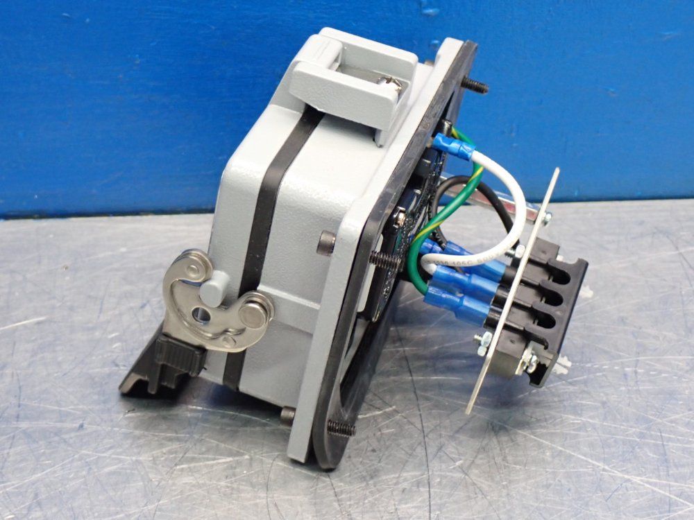 Mencom Corporation Nema 4 Port Enclosure - Nematype4