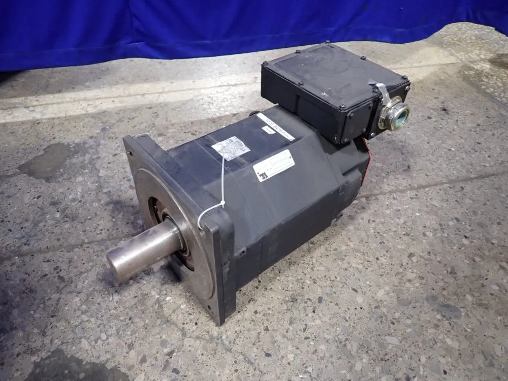 SERVO MOTOR