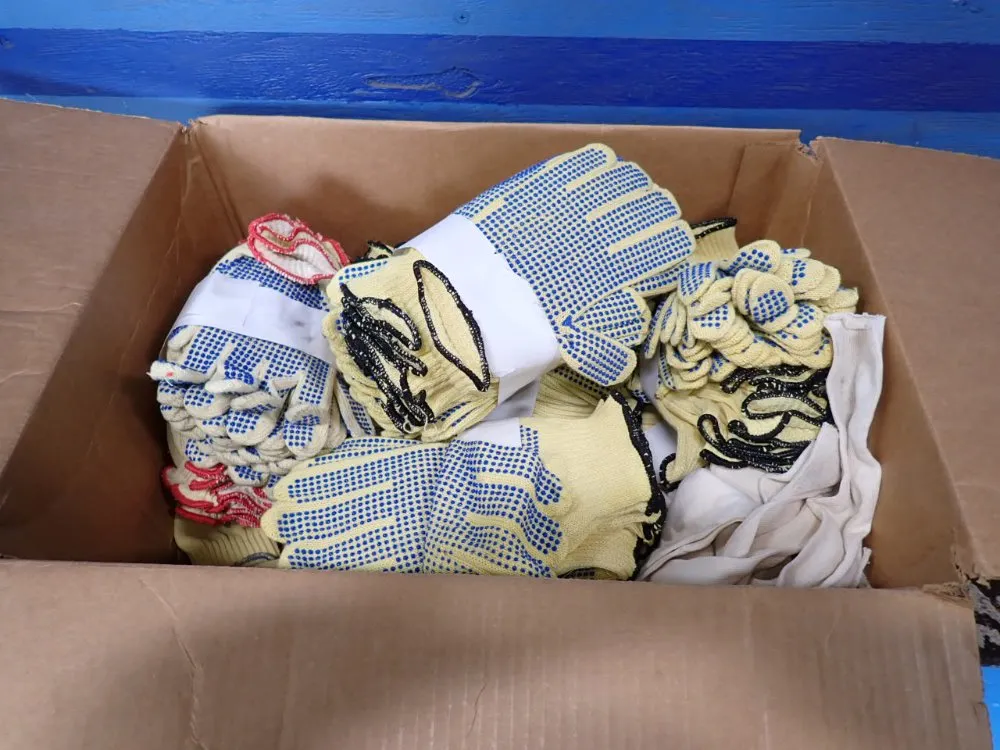 Dupont Gloves - 9100116