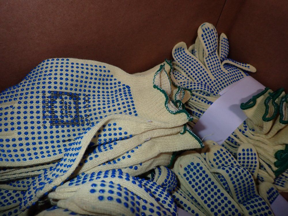  Kevlar Gloves