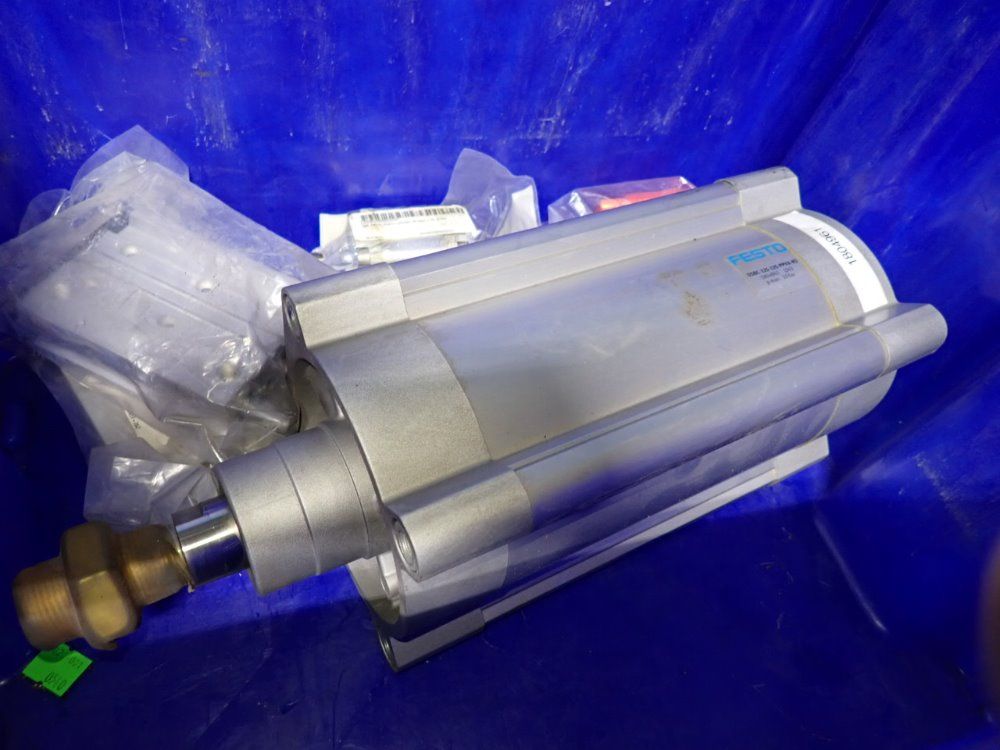  Cylinders
