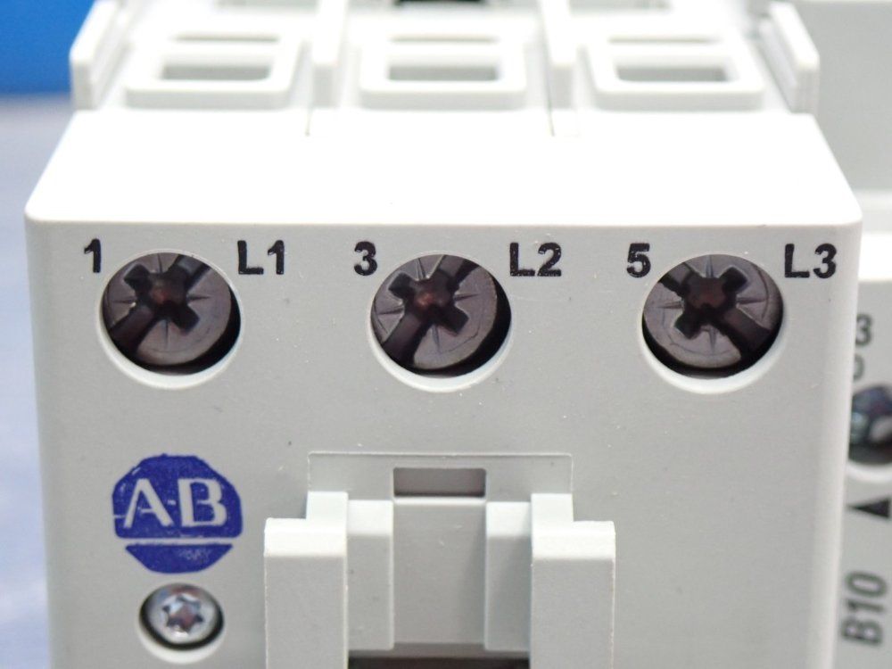 Allen Bradley Contactor Module