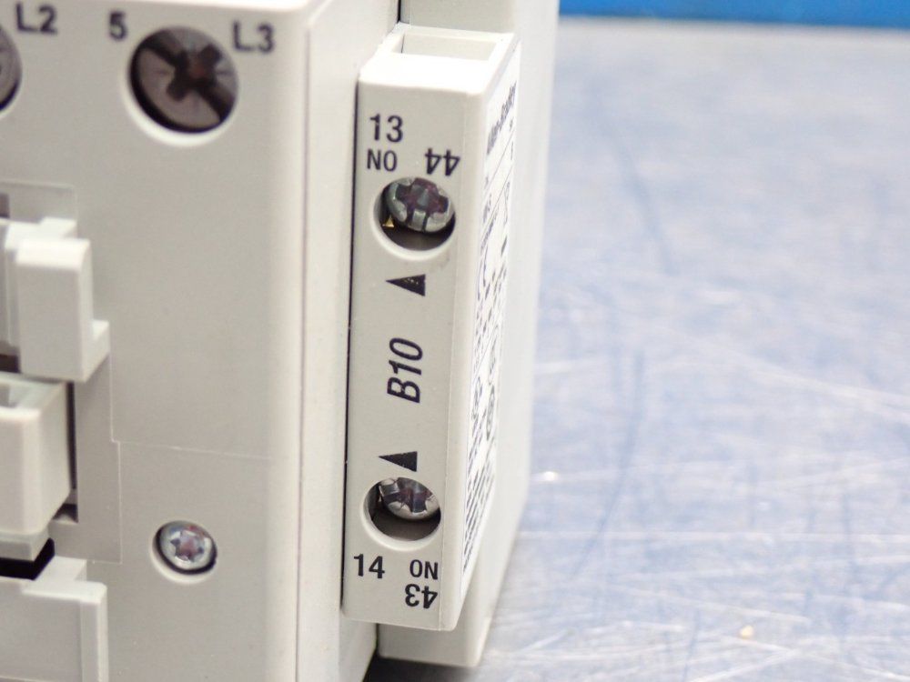 Allen Bradley Contactor Module